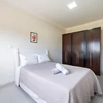 Casa Riviera 3Q 250M Da Praia By Achei